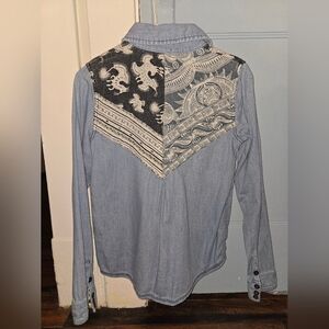 Free People XS 100% cotton button down blouse